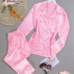 بيجامة زراير ساتان سادة موديل 6002